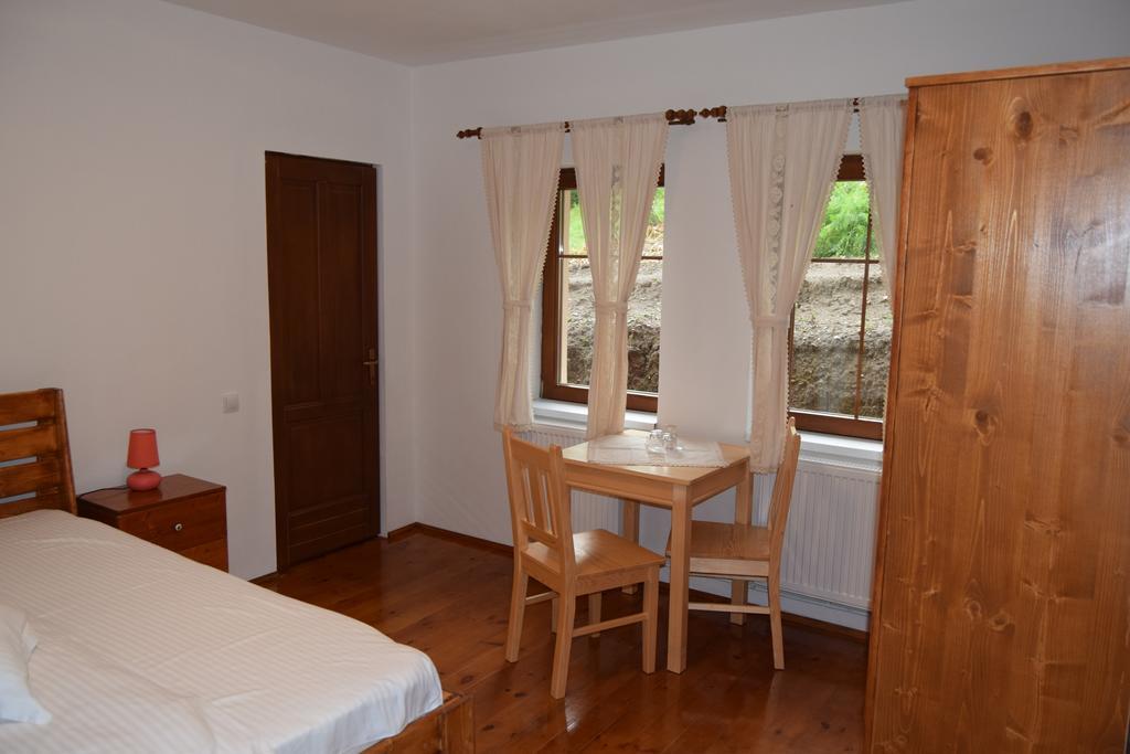 Casa Saseasca Villa Saschiz Bagian luar foto